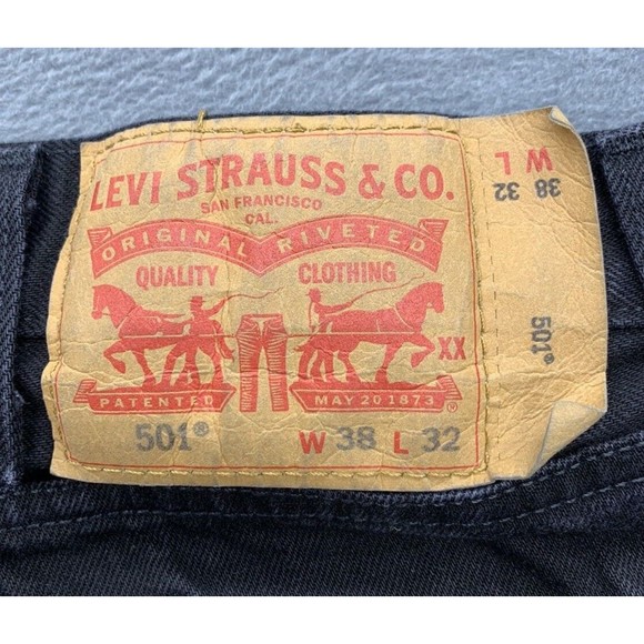 Levi's Strauss 501 Denim Jeans Men's Size 38X32 Black Button Fly Straight Dark - Picture 3 of 16